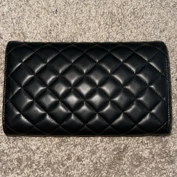 Versace Wallet on a chain. Authentic. New. - Picture 8 of 9